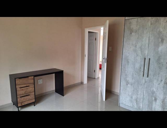 2 BEDROOM PROPERTY TO RENT IN UMKOMAAS